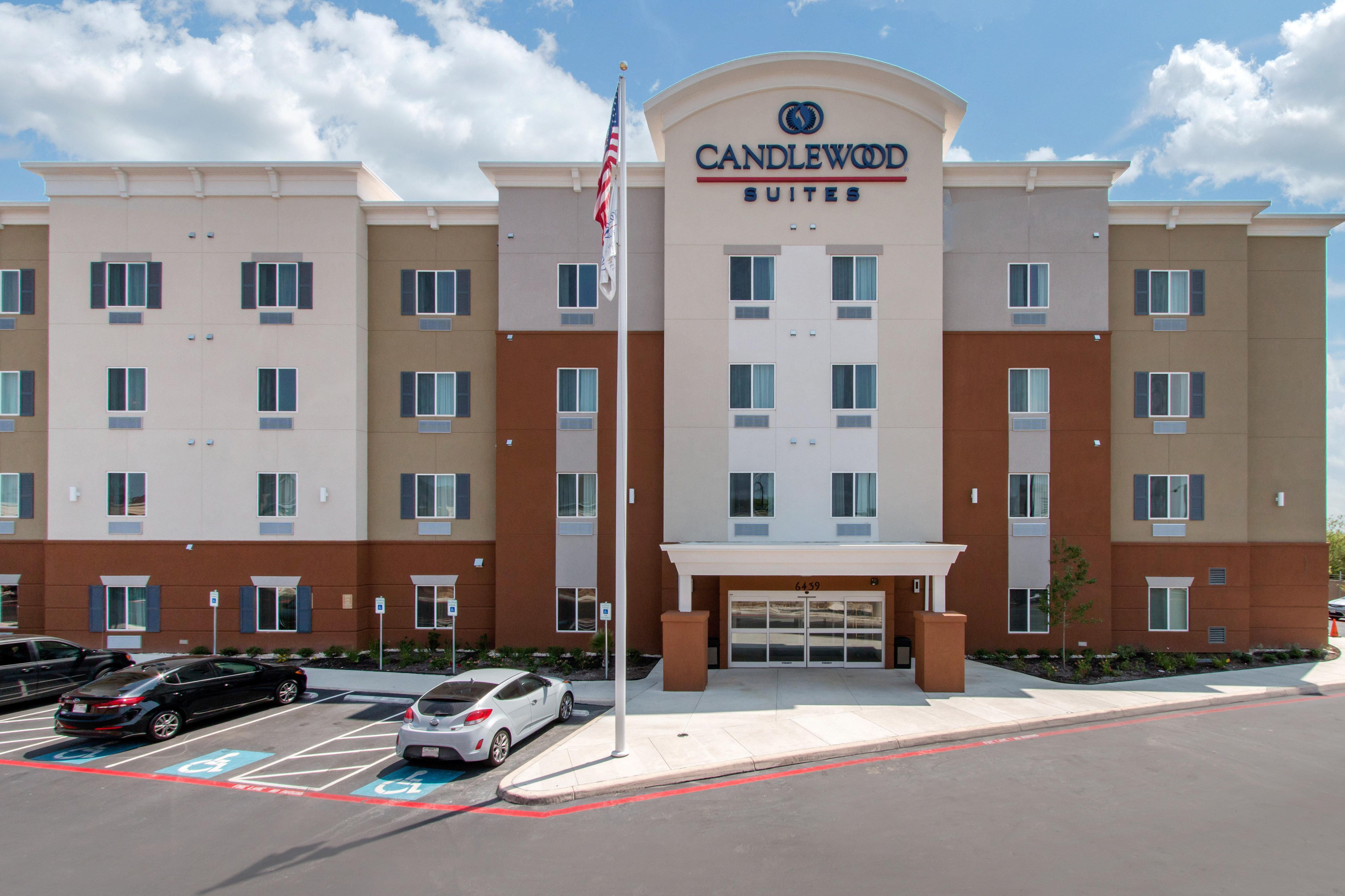 แคนเดิลวู้ด สวีท ซานอันโตนิโอ เลคแลนด์ เอแอฟบี แอเรีย Hotel ภายนอก รูปภาพ